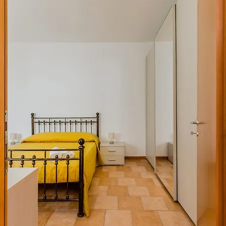 Miranda Near The Sandy Beach, Parking & Wifi Holiday home Avola