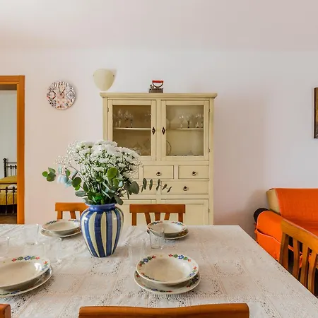 Miranda Near The Sandy Beach, Parking & Wifi Feriehus Avola