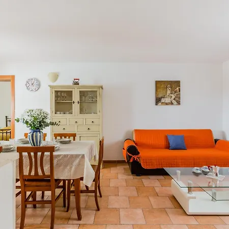 Holiday home Miranda Near The Sandy Beach, Parking & Wifi